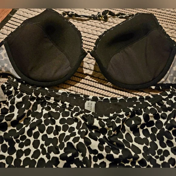 Early 2000's Black and White Polka Dot Bikini Set - Picture 5 of 5